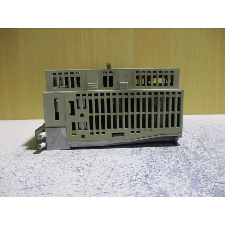 中古 YASKAWA SERVO PACK DEVICENET I/F UNIT JUSP-NS300/SGDH-02AE