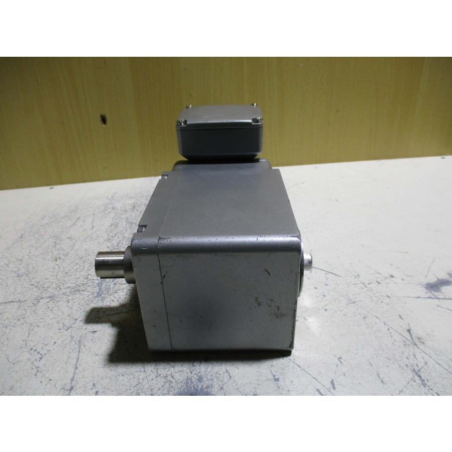 中古 ORIENTAL MOTOR INDUCTION 5IK100VJST2-GHR200 中古 ORIENTAL MOTOR INDUCTION 5IK100VJST2-GHR200