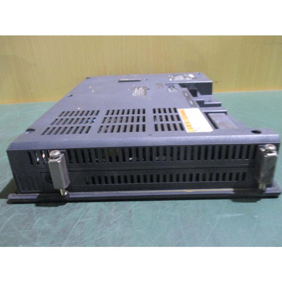 中古 KEYENCE タッチパネル VT3-S12 100-240VAC 50/60Hz 通電OK