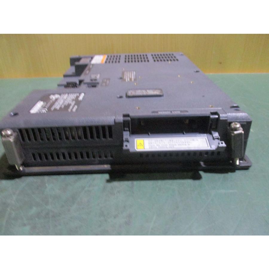 中古 KEYENCE タッチパネル VT3-S12 100-240VAC 50/60Hz 通電OK