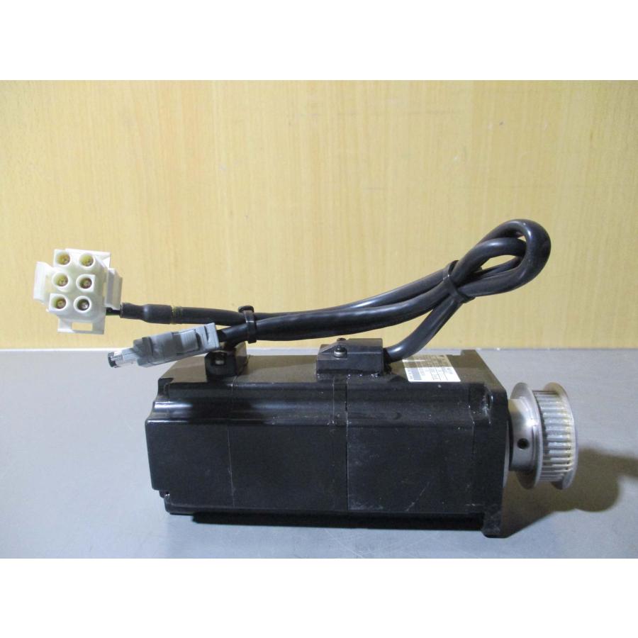 中古 YASKAWA AC SERVO MOTOR SGMAH-02AAA2C サーボモーター 中古 YASKAWA AC SERVO MOTOR SGMAH-02AAA2C サーボモーター