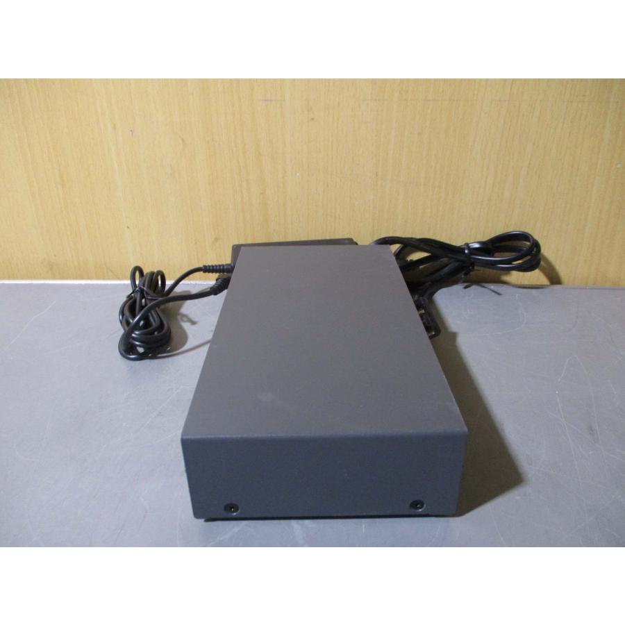 中古 FUJITSU FS-1004AT シングルユーザーKVMスイッチ 4ポートモデル