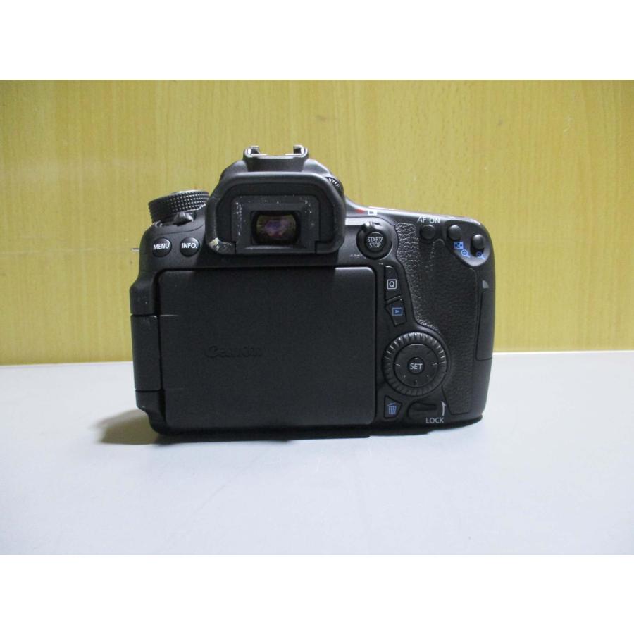 中古 Canon EOS 70D/Canon EF-S 10-22mm F3.5-4.5 77mm ＜バッテリー