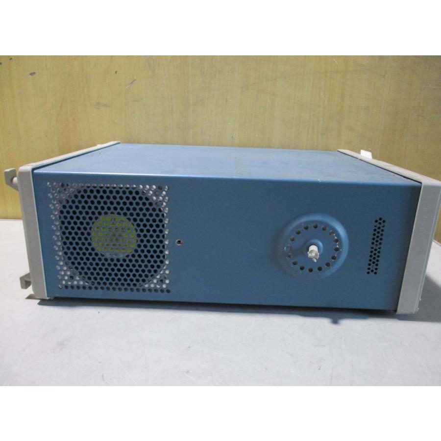 中古 TEKTRONIX DATA GENERATOR DG2020 データゼネレータ 通電OK