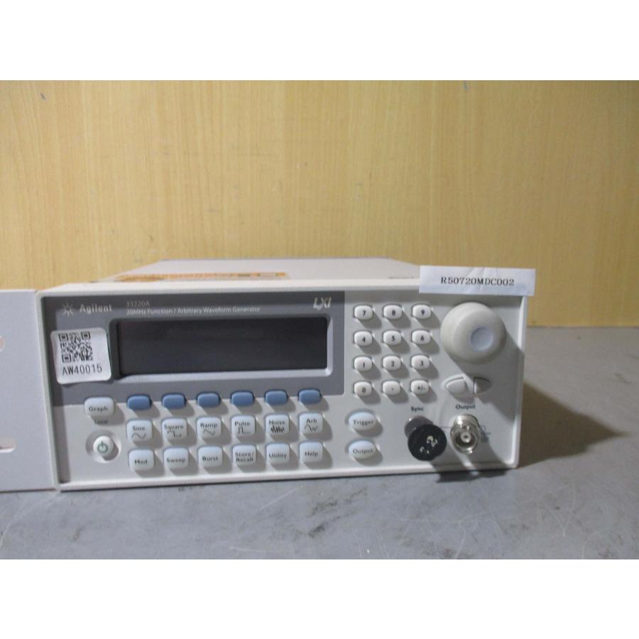 中古 Agilent / Keysight 33220A 20 MHz Function /Arbitrary Waveform Generator 通電OK(R50720MDC002)の画像