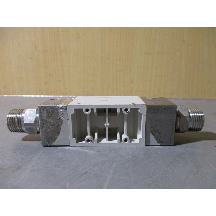 中古 SMC FLOW SWITCH PFW520-04 フロースイッチ(R50724JKC123)｜growdetradingltd｜07