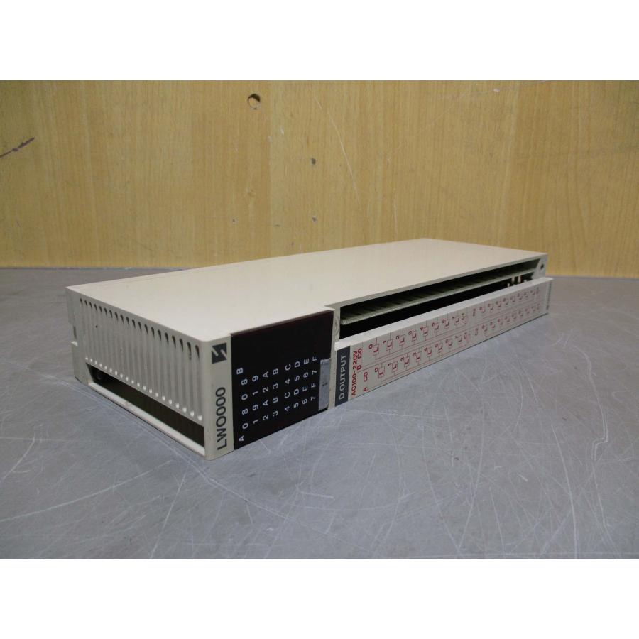 CC804 日立 HITACHI LWO000 プログラマブルコントローラ DOモジュール 中古 HITACHI LWO000 プログラマブルコントローラ DOモジュール 2個