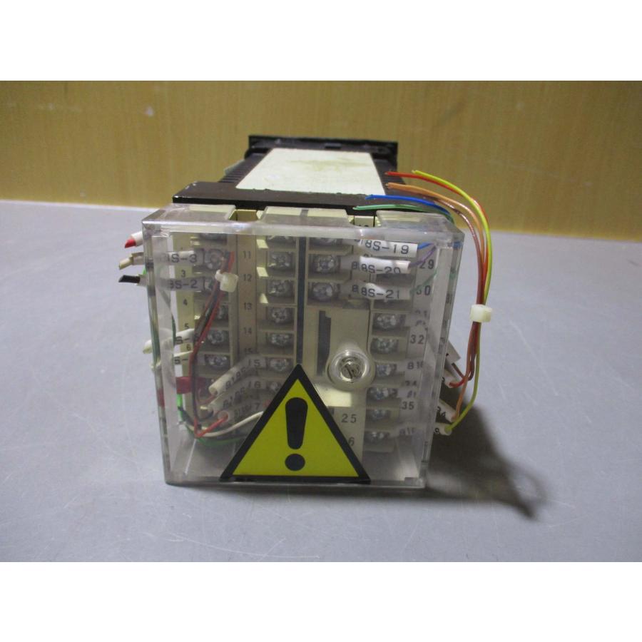 中古 EUROTSHERM 818S/0V10/NONE/DHE/DLE/L0V10/M0V10/SN/00/0/100/PA/LR/ND/E ...