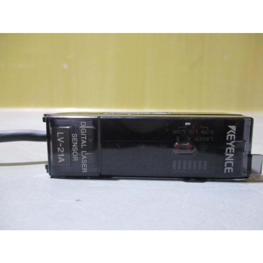 中古KEYENCE LV-21A キーエンス デジタルレーザセンサ (R50929AMD016