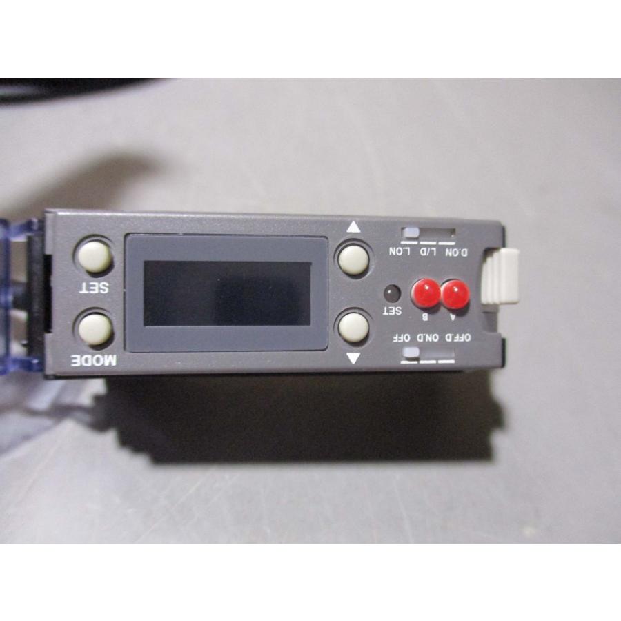 中古 KEYENCE FS-V1 ファイバーセンサーアンプ 3個 (R51003ATC008