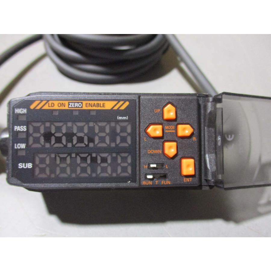 中古 OMRON ZX-SLA11 スマートセンサ レーザタイプ(R51004ATC098