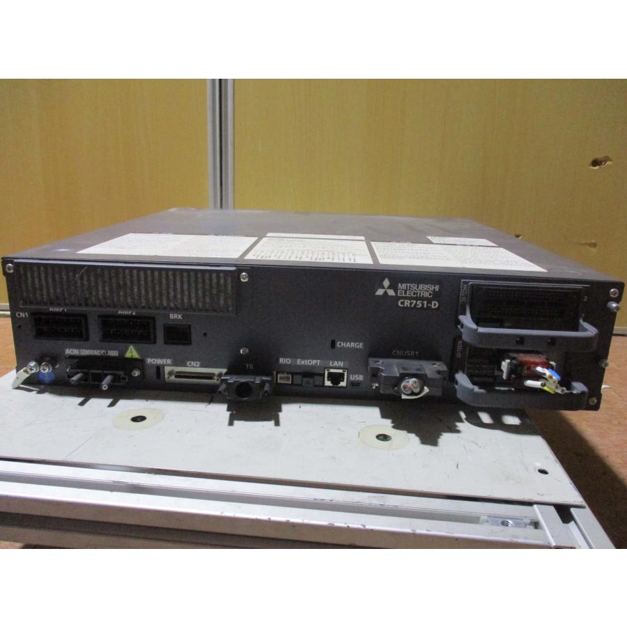 中古 MITSUBISHI CR751-06CHD-0-S11 robot controller / RH-6CH6020-1D-S11 ...
