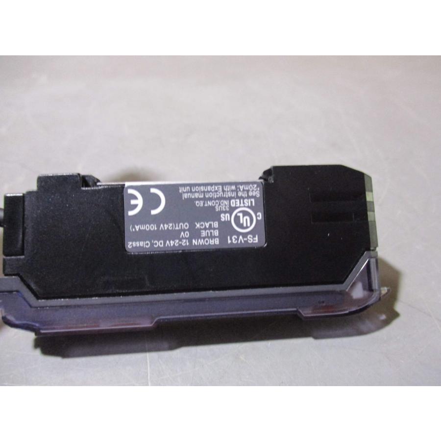 新古 KEYENCE FS-V31 ファイバーセンサーアンプ (R51113BAD011