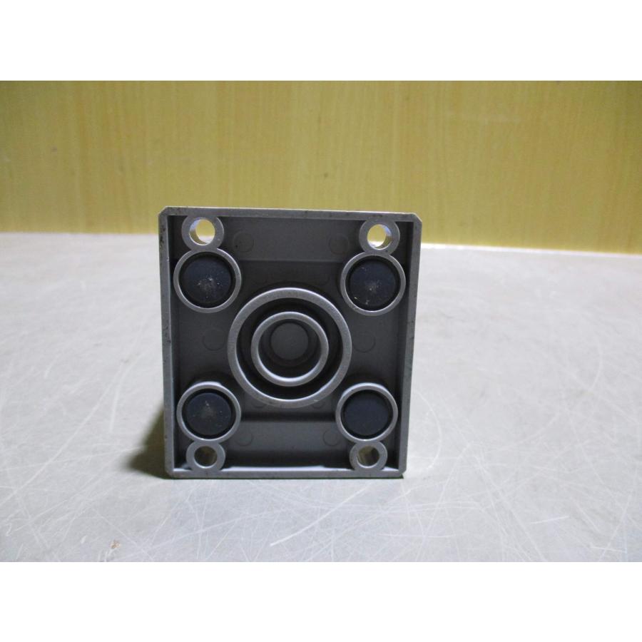 中古 CKD VALVE AMD31-15-12-F エアオペレイトバルブ 中古 CKD VALVE AMD31-15-12-F エアオペレイトバルブ