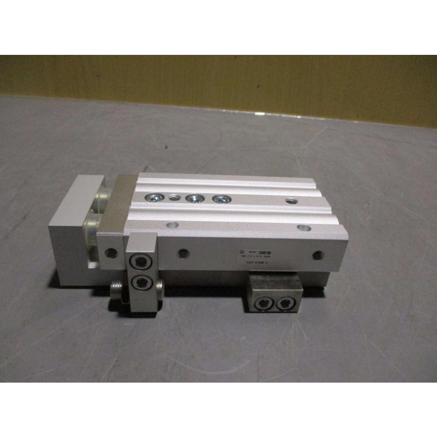 新古 SMC 13-MXQ16-40CS エアスライドテーブル/D-M9N*2 無接点オート