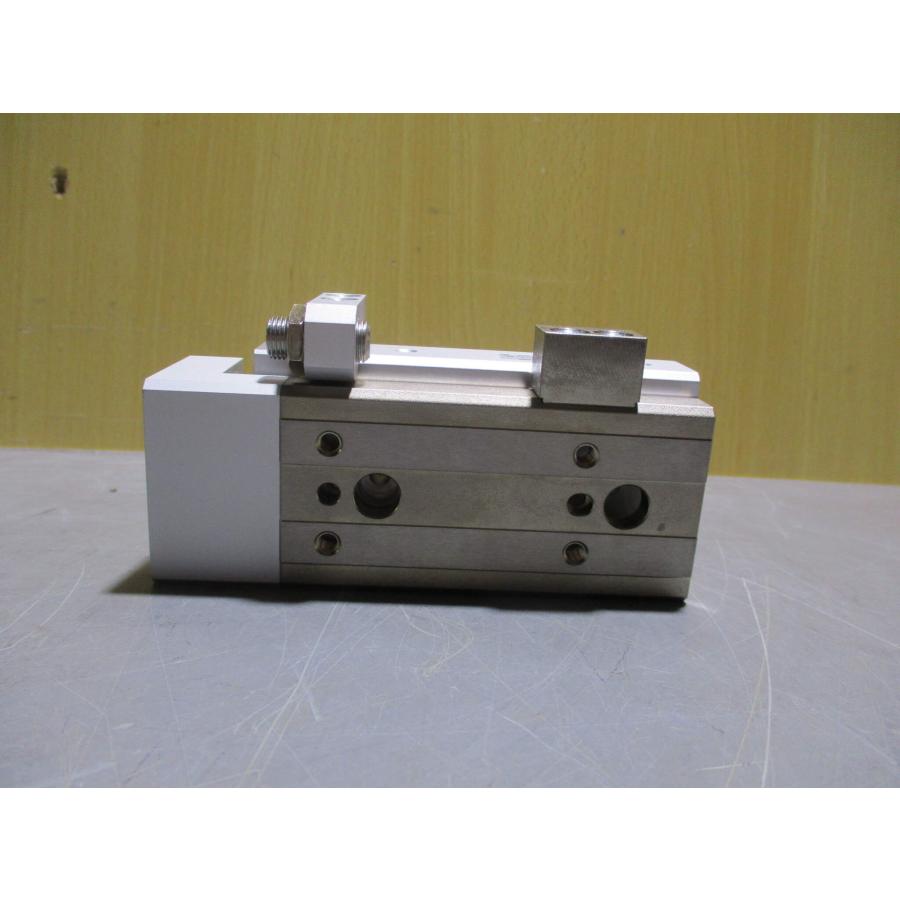 新古 SMC 13-MXQ16-40CS エアスライドテーブル/D-M9N*2 無接点オート