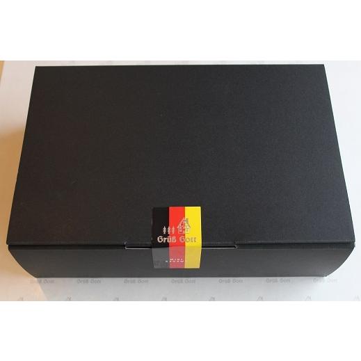 MO-MO-BOX |  | 04