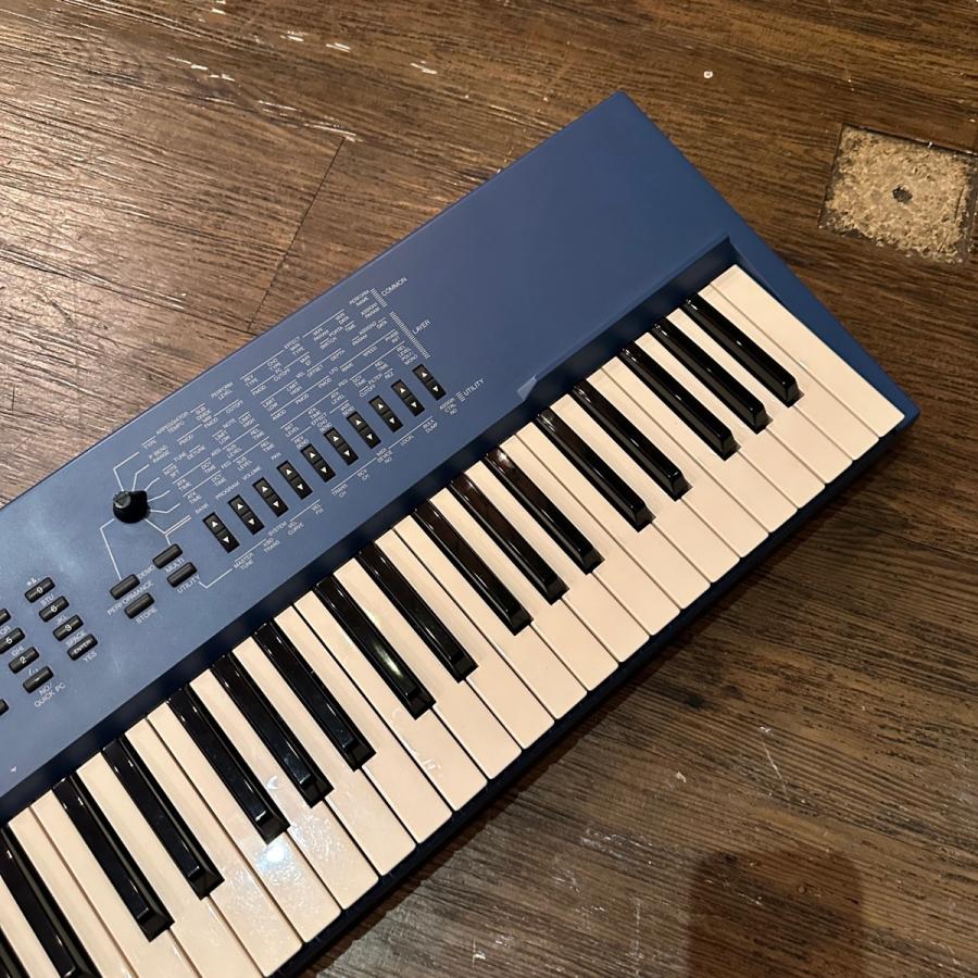 YAMAHA Yamaha CS1X Synthesizer ヤマハ シンセサイザー -a034 YAMAHA Yamaha CS1X Synthesizer ヤマハ シンセサイザー -a034
