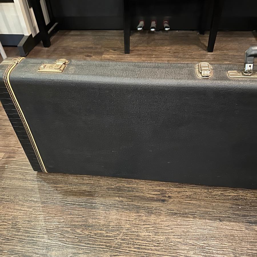 ハードケース エレキギター/ベース用 ブラック 【中古品】 ★ 楽天市場】ギターケース エレキ (ハードケース ストラト