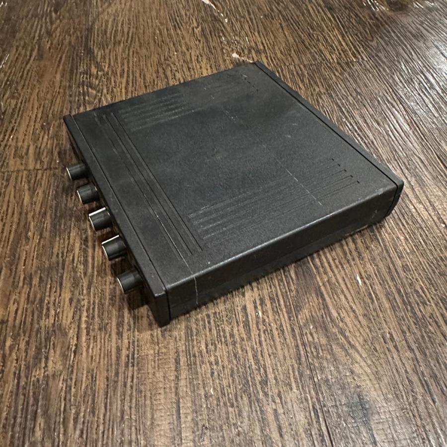 【希少】E-MU USA製 PROFORMANCE MIDI音源 94年 動作品 希少】E-MU USA製 PROFORMANCE MIDI音源 94年 動作品