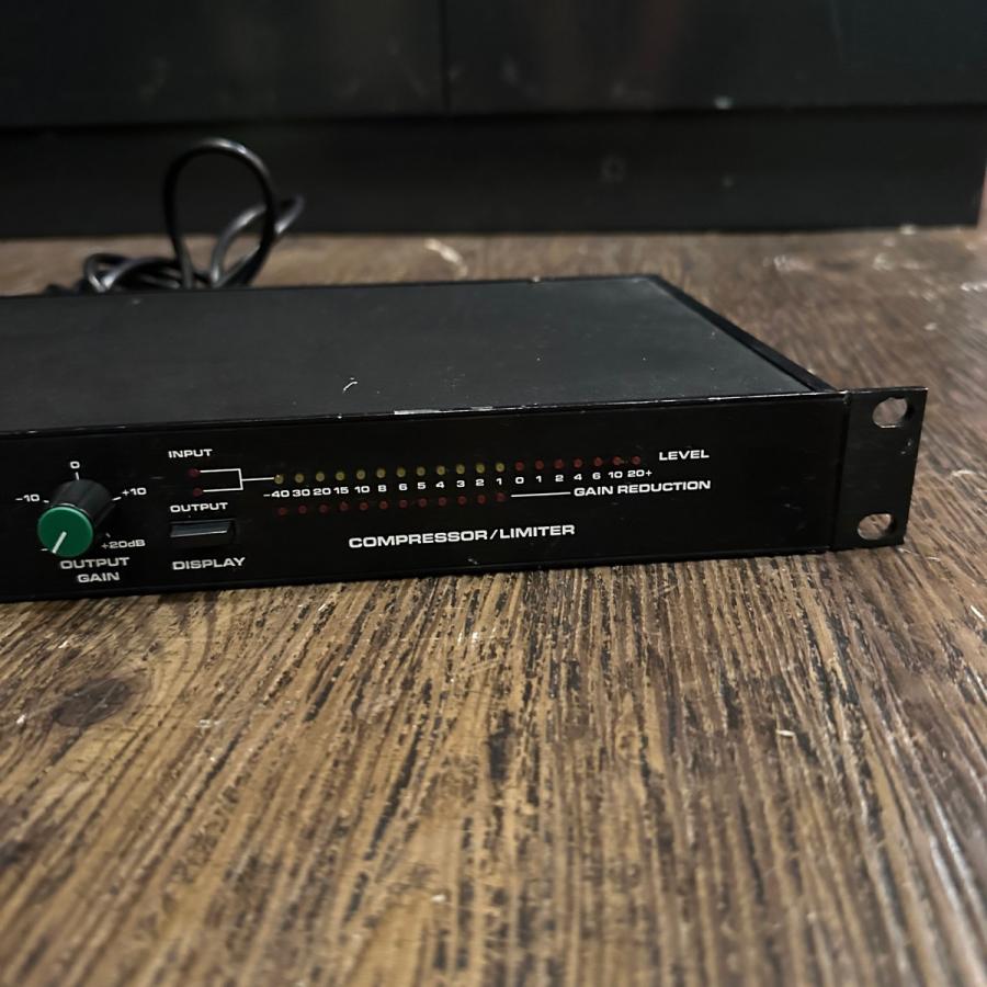 dbx 160XT Compressor 1ch コンプレッサー 音楽制作 -a490