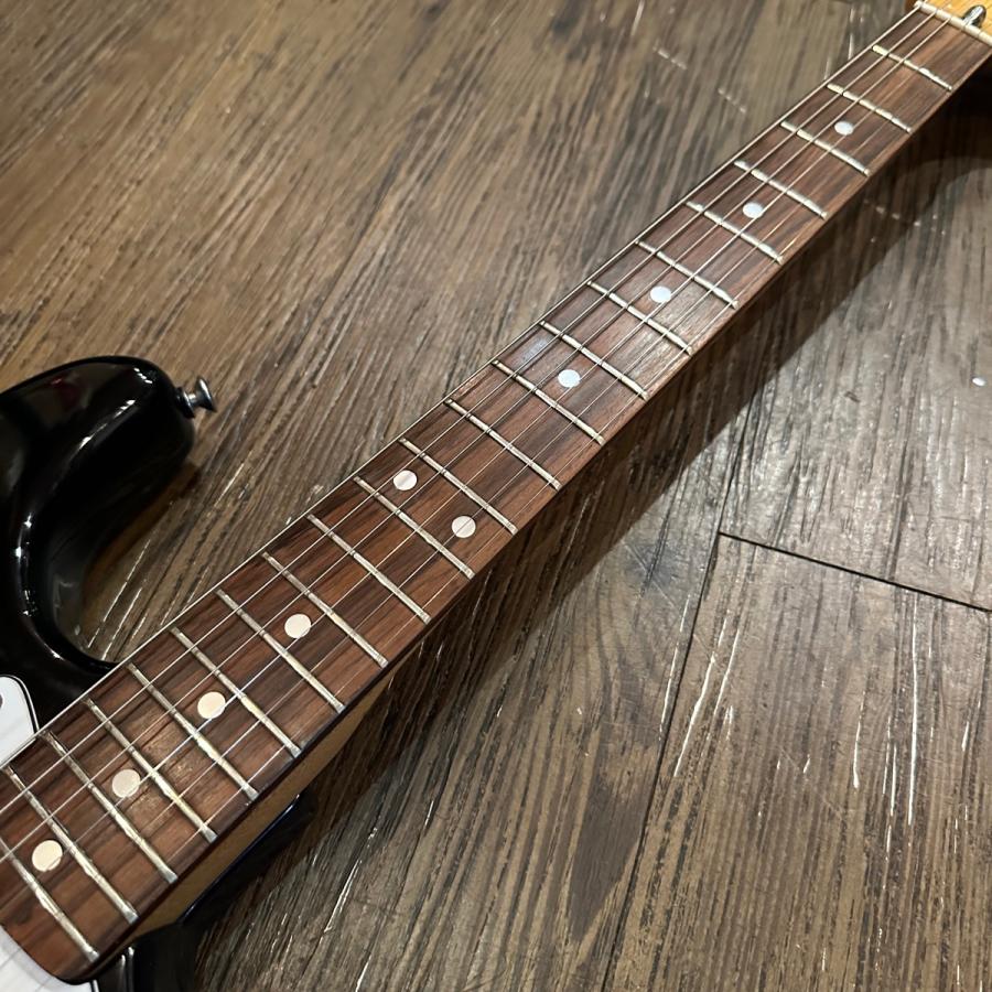 Fresher Straighter Stratocaster Type Electric Guitar エレキ