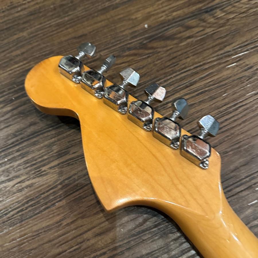 Fresher Straighter Stratocaster Type Electric Guitar エレキ