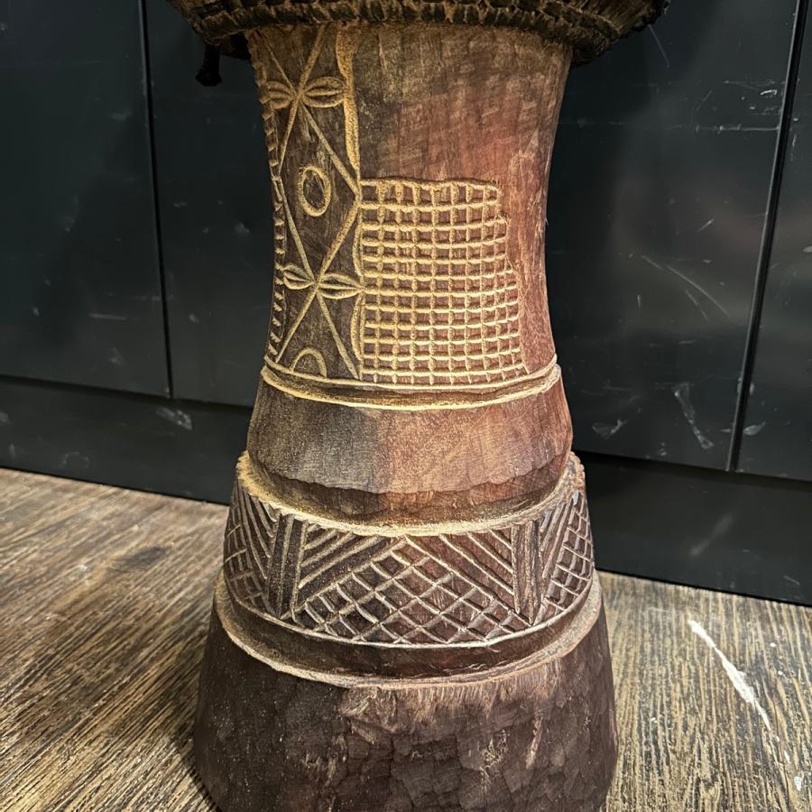 【中古】NIMBA 高級ジャンベ　アフリカ民族楽器パーカッション 中古】NIMBA 高級ジャンベ アフリカ民族楽器パーカッション