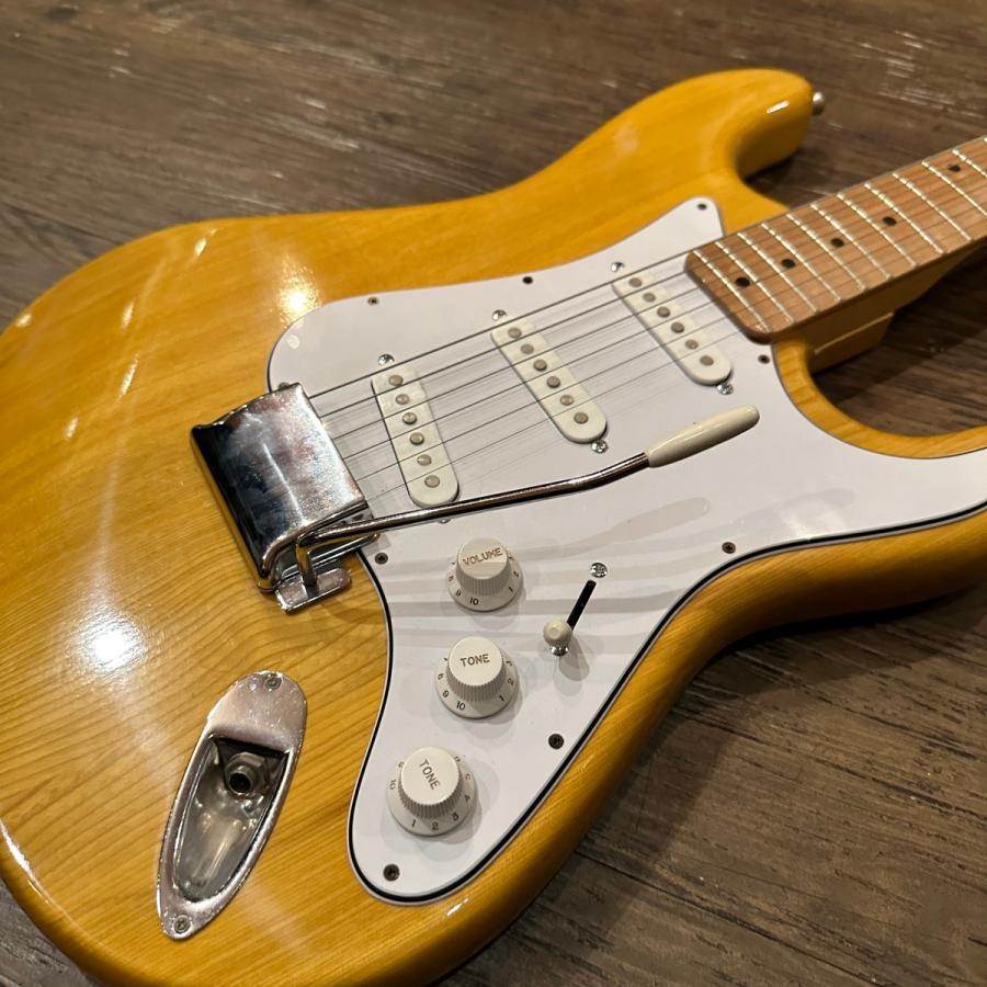 Alfatone 1970s ビザール Electric Guitar ストラトキャスター エレキ