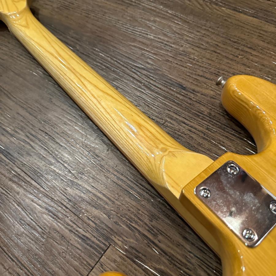 alfatone ビザールギター(レスポールタイプ)3ts color Alfatone 1970s ビザール Electric Guitar ストラトキャスター エレキ