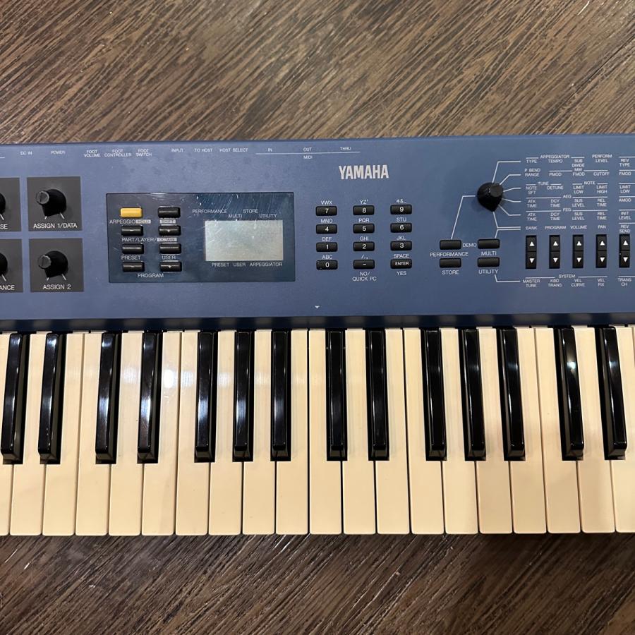 ヤマハ YAMAHA シンセサイザー CS1x Yamaha CS1x | Vintage Synth Explorer