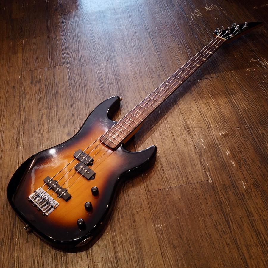 メル様用 Mad Axe エレキベース コンコルドヘッド ブラック 楽器 メル様用 Mad Axe エレキベース コンコルドヘッド ブラック 楽器