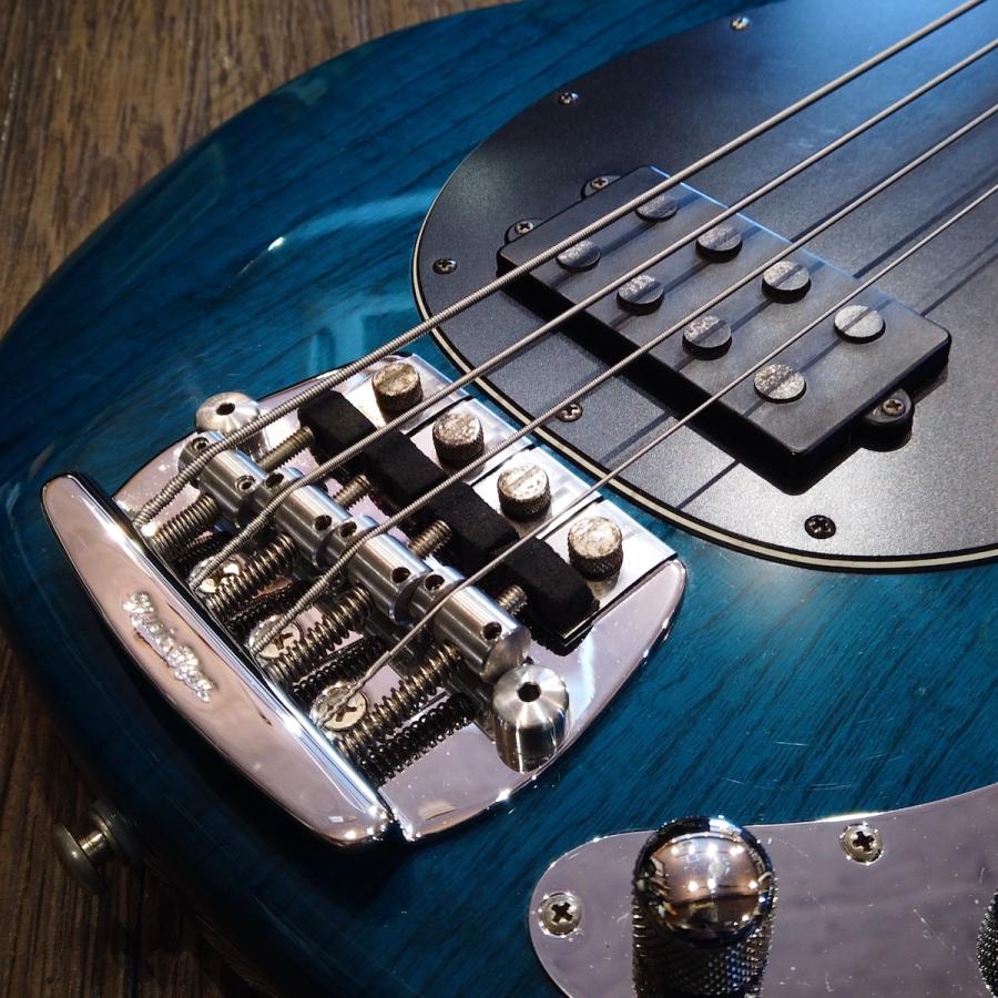 Music Man Sting Ray 4 USA Ernie Ball ミュージックマン