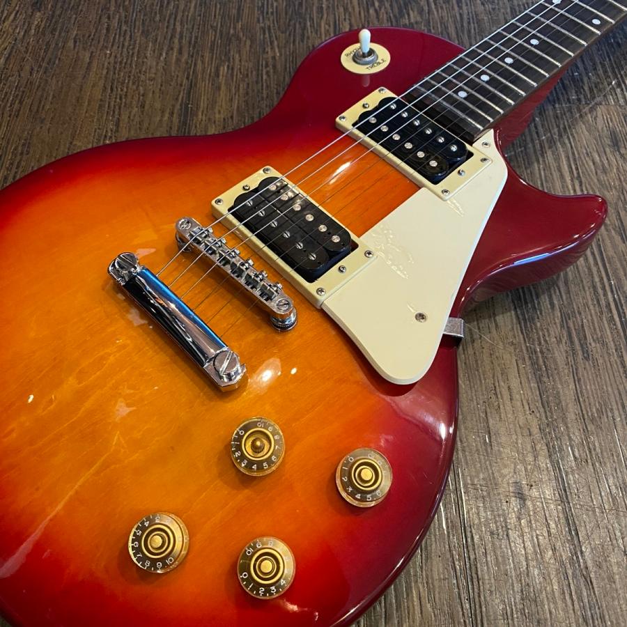 Epiphone Les Paul 100 エレキギター Epiphone Les Paul Model 100 Electric Guitar エピフォン