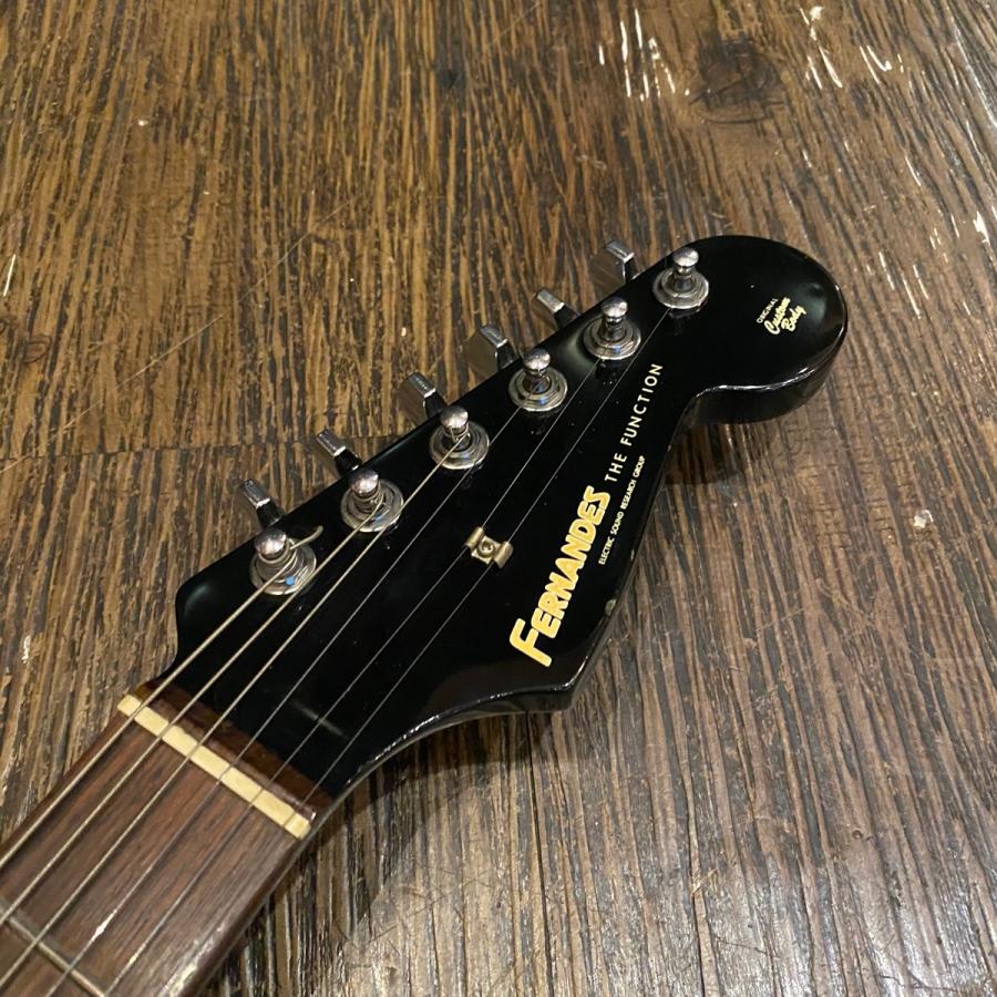 【 FERNANOES / エレキギター 】音楽　楽器 ギター フェルナンデス FERNANDES (フェルナンデス) エレキギター ※内蔵アンプノイズ有