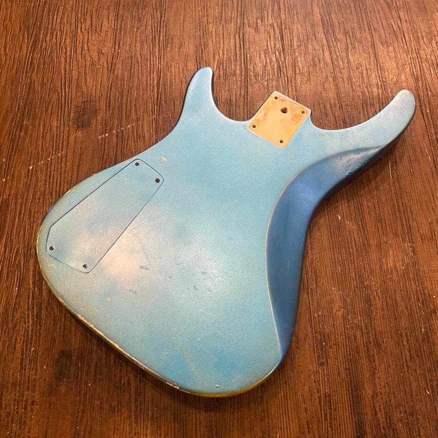 Strainer Bass Body ストレイナー エレキベース ボディ -c400