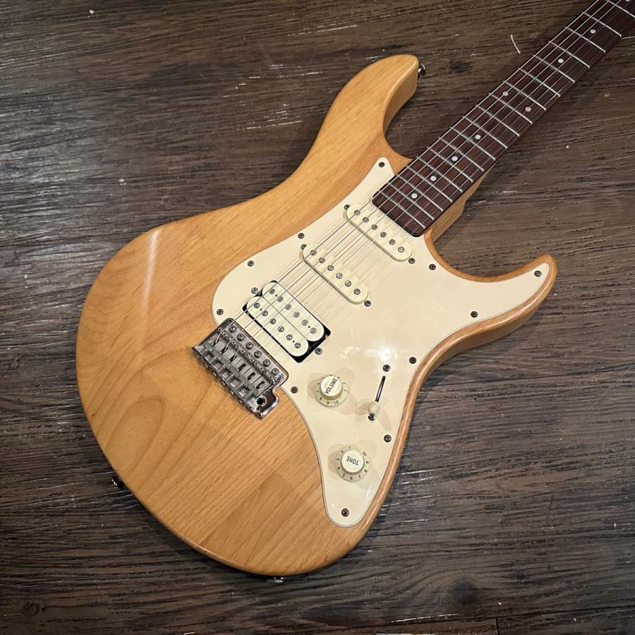 YAMAHA（ヤマハ） Yamaha Pacifica 112 Electric Guitar エレキギター