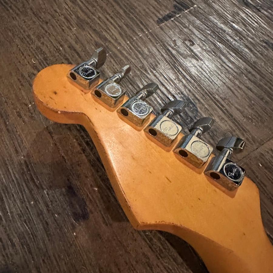 Fender（フェンダー） Fender Mexico Standard Stratocaster Electric