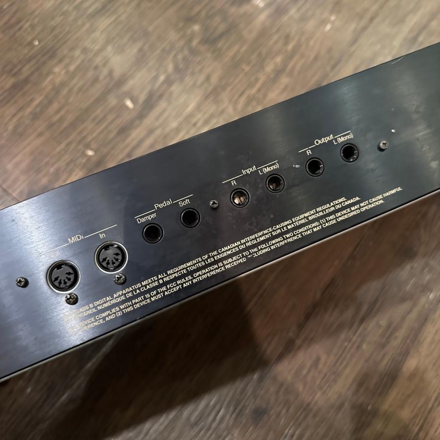 ローランド（Roland） Roland EP-70 Keyboard 電子ピアノ -d290