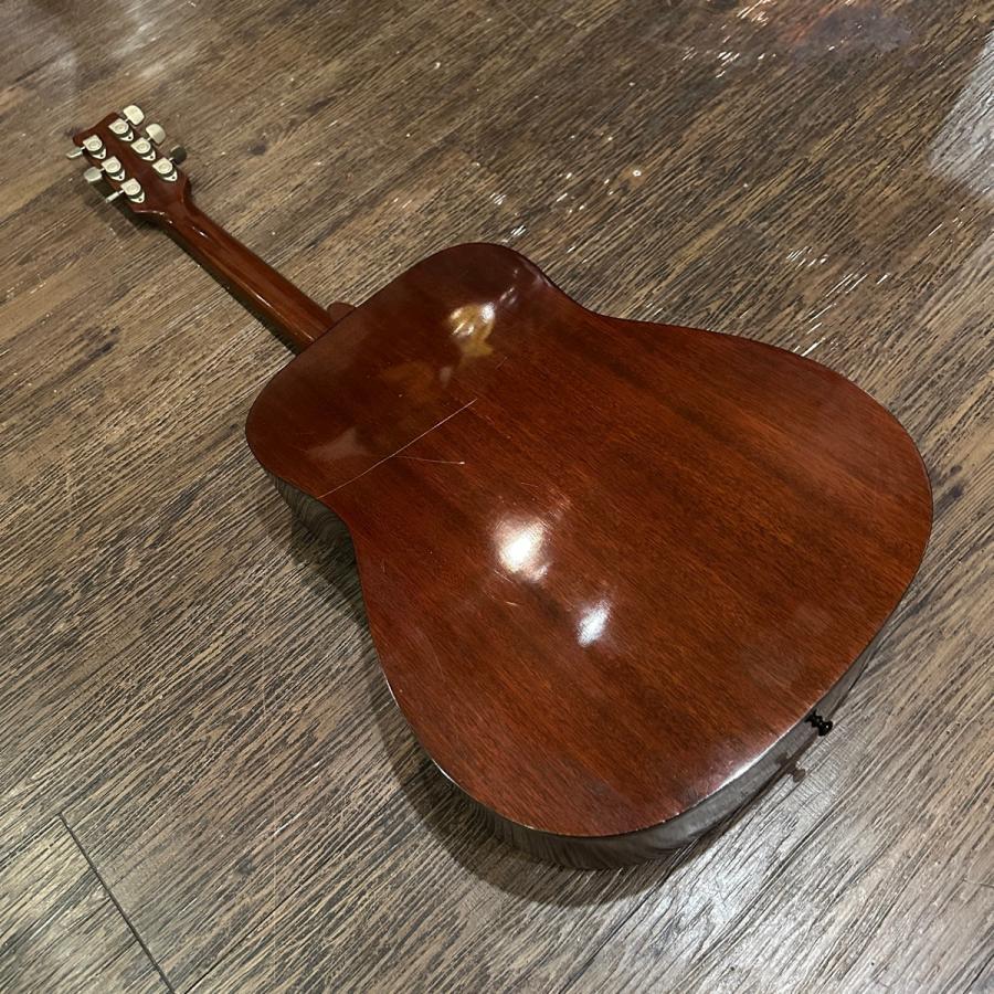 YAMAHA（ヤマハ） Yamaha FG-200 Acoustic Guitar アコースティック