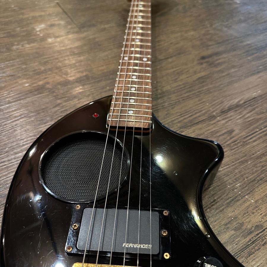 ZO3フェルナンデスエレキギター ブラック 6弦 ZO3フェルナンデスエレキギター ブラック 6弦 FERNANDES ZO3