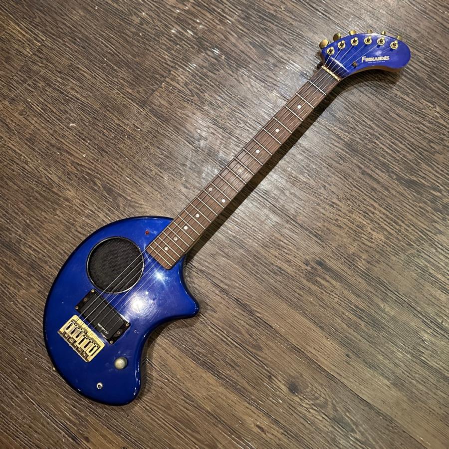 FERNANDES Fernandes ZO-3 Electric Guitar アンプ内蔵 エレキ