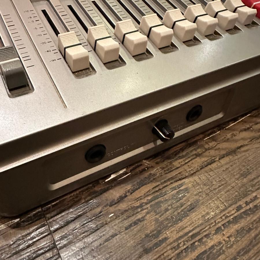 ☆超激レア！ ZOOM MRS-802 マルチトラックレコーダー ズーム MTR ズーム（zoom） Zoom MRS-802 MTR マルチトラックレコーダー -d538
