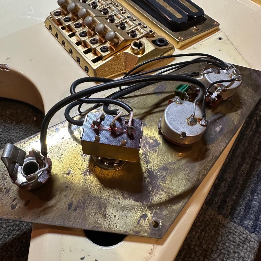 Ibanez（アイバニーズ） Ibanez RR-1000 Rocket Roll II ランディV