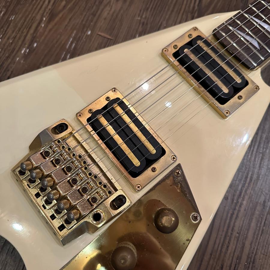 Ibanez（アイバニーズ） Ibanez RR-1000 Rocket Roll II ランディV