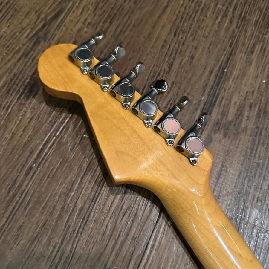 Fresher Straighter 第4期ロゴ 1980年代 Stratocaster Type