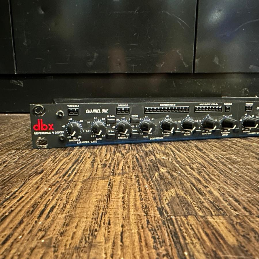 dbx 1066 コンプレッサー/リミッター/ゲート 通電OK dbx 1066 Compressor Limiter Gate 2ch コンプレッサー PA
