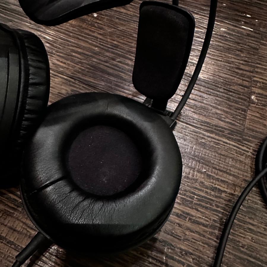 オーディオテクニカ Audio-Technica ATH-A900Z 有線 密閉型 オーディオテクニカ Audio-Technica ATH-A900Z 有線 密閉型