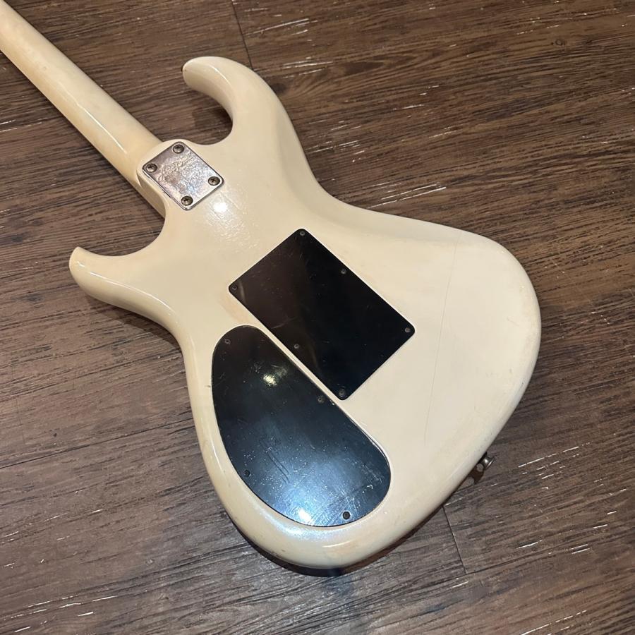 ARIA(楽器) AriaproII RS WILDCAT Electric Guitar エレキ ARIA(楽器) AriaproII RS WILDCAT Electric Guitar エレキ
