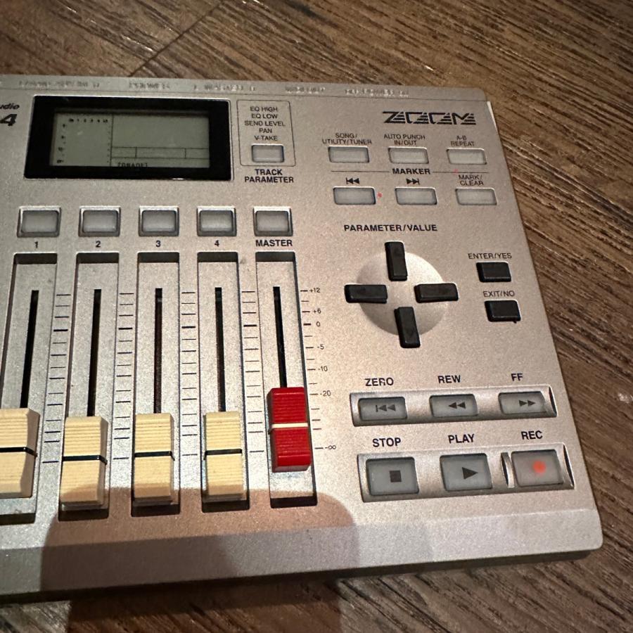 ズーム(楽器) Zoom MRS-4 ズーム マルチトラックレコーダー ズーム(楽器) Zoom MRS-4 ズーム マルチトラックレコーダー